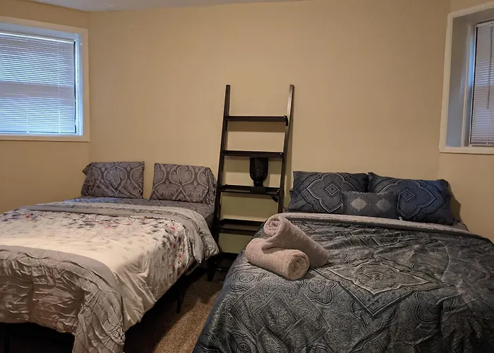 Downtown Vintage Apartment Chicago